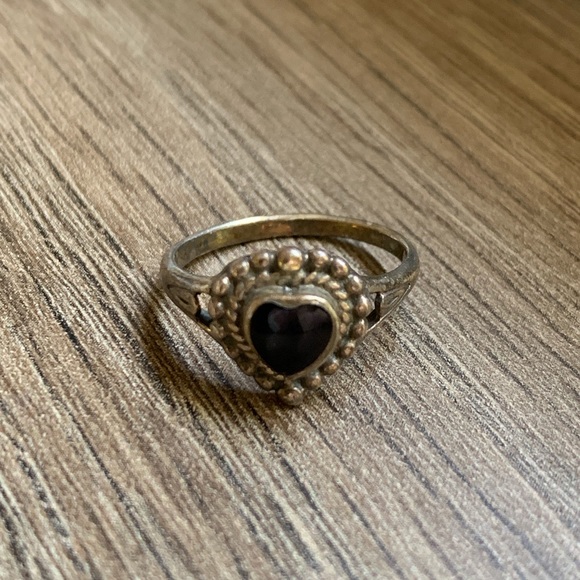 Vintage Jewelry - 5/$20 Vintage Sterling silver black onyx ring